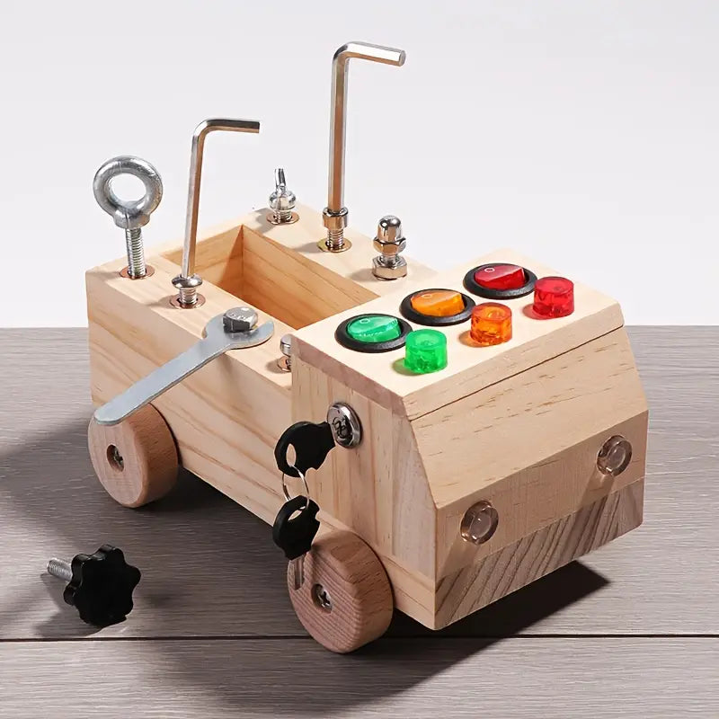 BrightBus de educatieve houten activiteitenbus