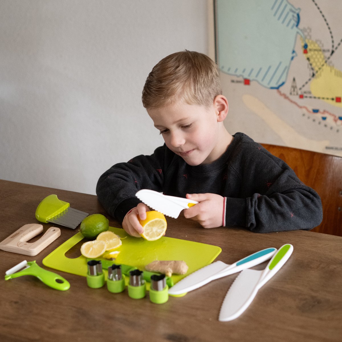 Montessori MiniChef Kookset laat kinderen spelenderwijs koken en leren
